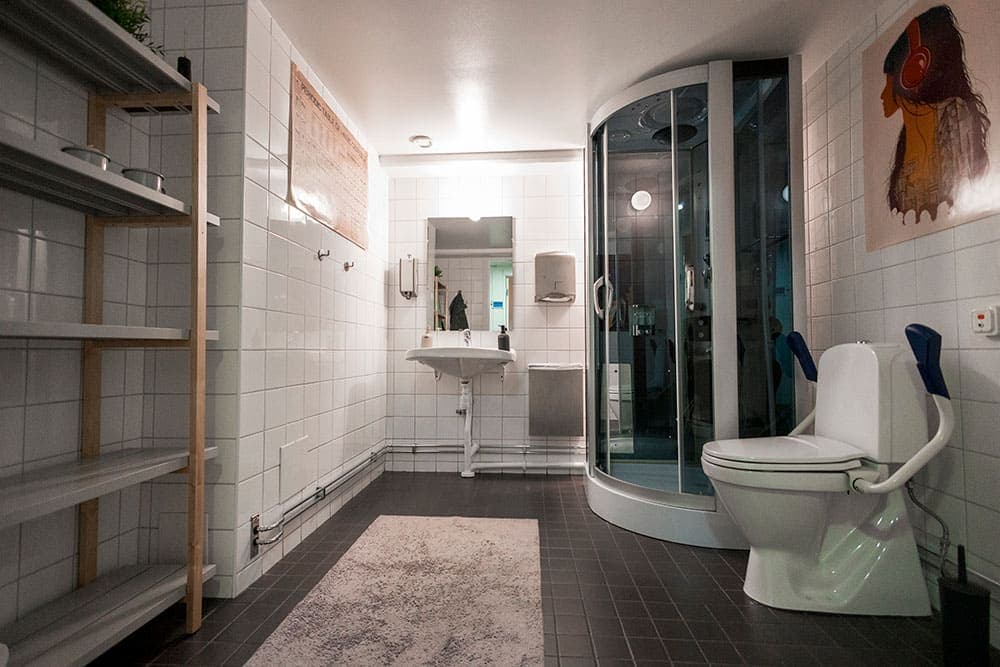 Duschrum på DG97 kontorshotell